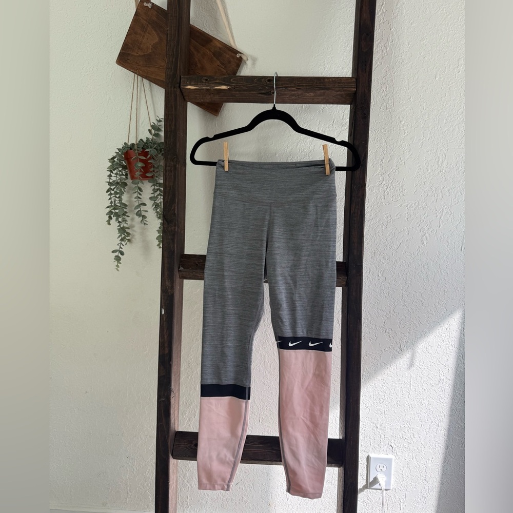 Nike Gray and Pink Colorblock woman’s' Leggings | active wear